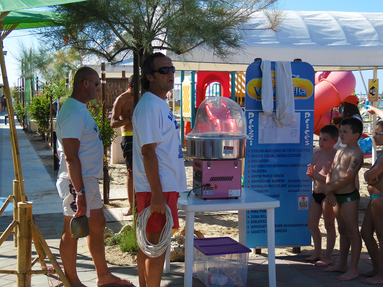 Zucchero filato in spiaggia